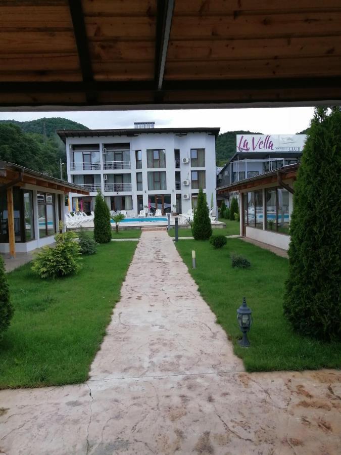Vila Hercules Dubova Exterior photo
