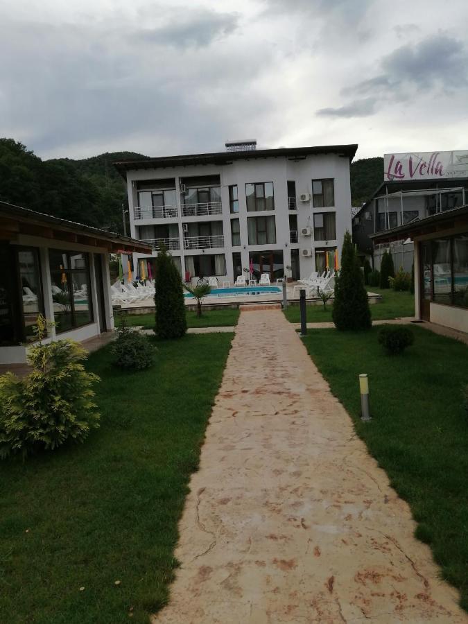 Vila Hercules Dubova Exterior photo